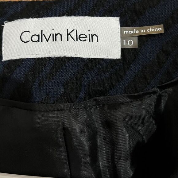 Calvin Klein Women’s Black & Blue Zebra Pattern Print Crop Blazer Jacket Sz-10 - Picture 4 of 6